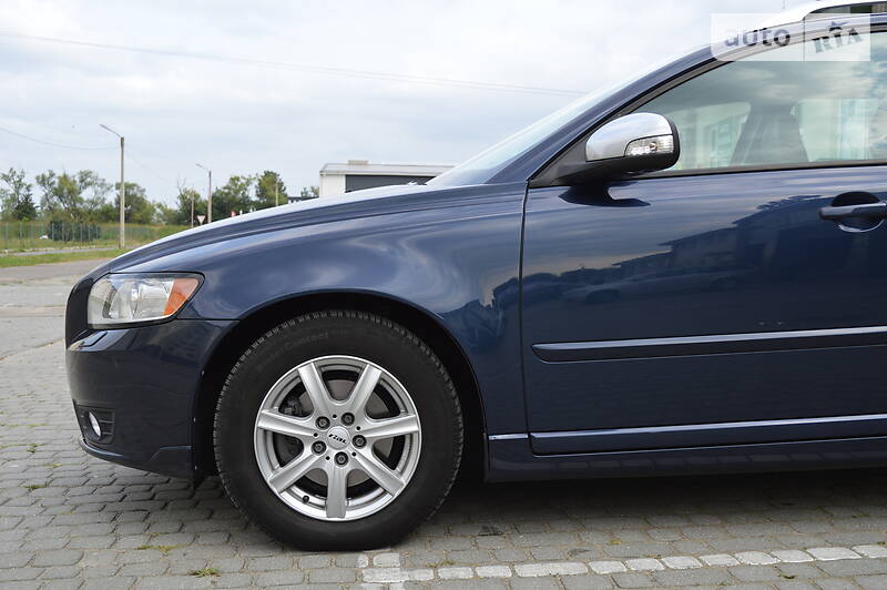 Універсал Volvo V50 2011 в Стрию