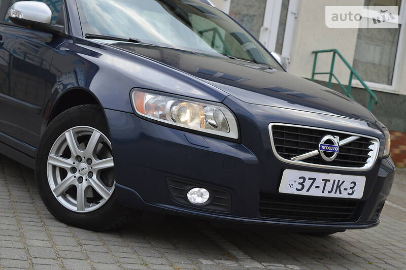 Універсал Volvo V50 2011 в Стрию