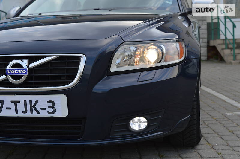 Універсал Volvo V50 2011 в Стрию