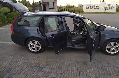 Універсал Volvo V50 2010 в 