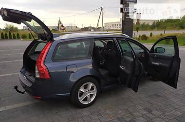 Універсал Volvo V50 2010 в 