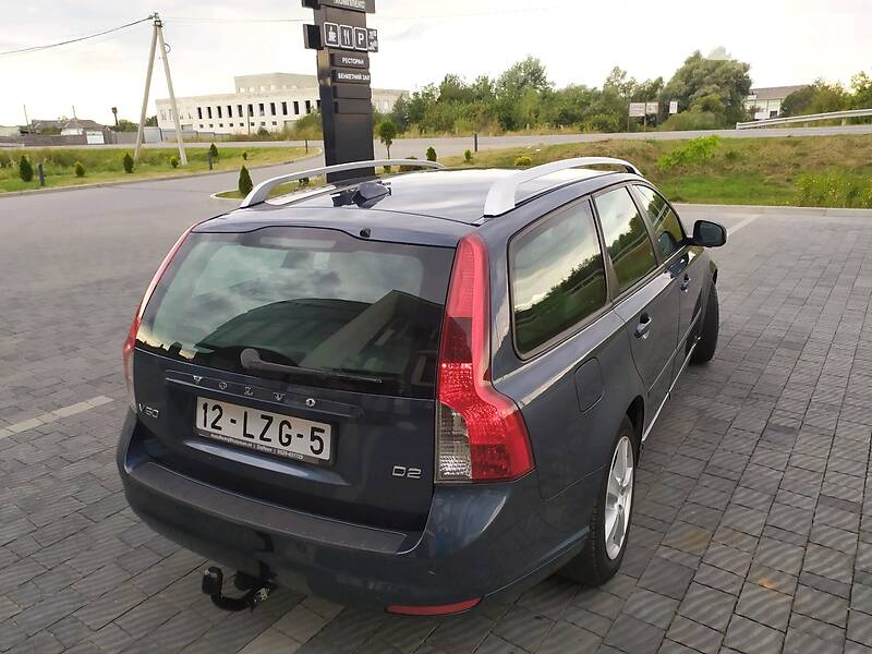 Універсал Volvo V50 2010 в Стрию