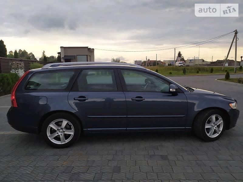 Універсал Volvo V50 2010 в Стрию