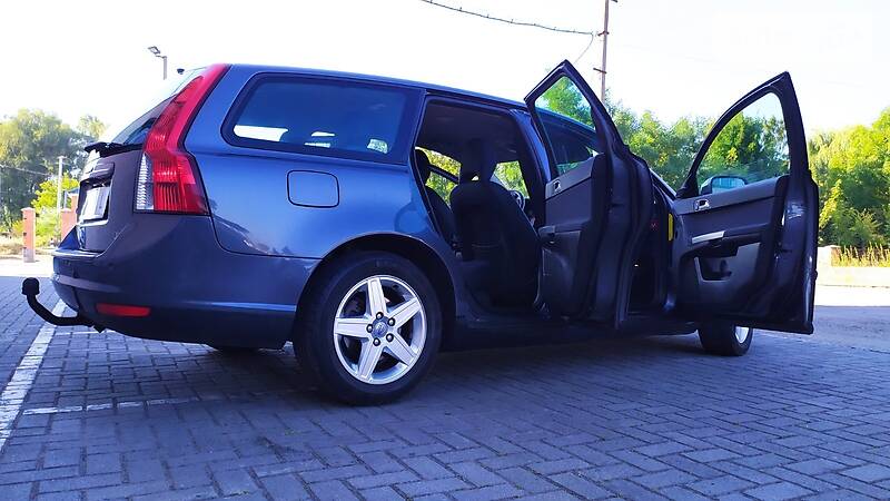 Універсал Volvo V50 2008 в Стрию