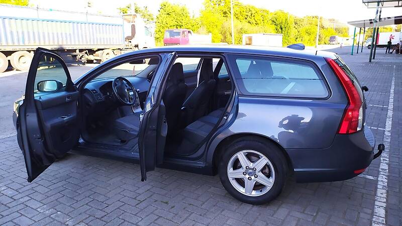 Універсал Volvo V50 2008 в Стрию