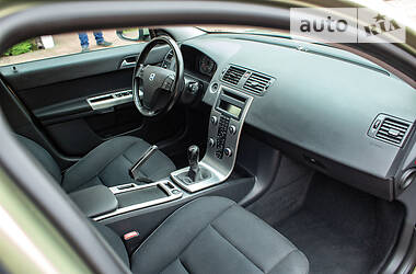 Універсал Volvo V50 2010 в 