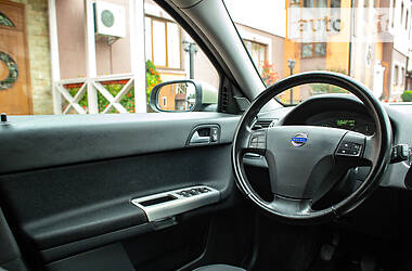 Універсал Volvo V50 2010 в 