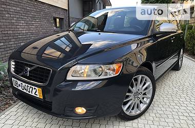 Універсал Volvo V50 2010 в Стрию