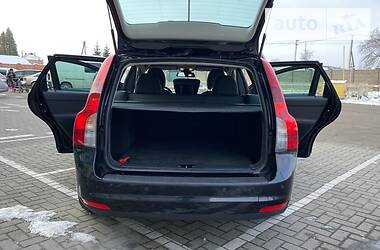 Универсал Volvo V50 2010 в Стрые