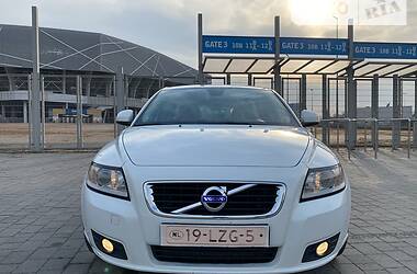 Универсал Volvo V50 2010 в Стрые