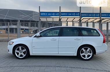 Универсал Volvo V50 2010 в Стрые