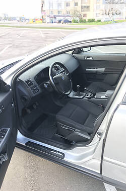 Универсал Volvo V50 2009 в 