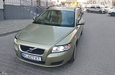 Универсал Volvo V50 2009 в Львове