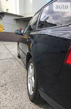 Универсал Volvo V50 2009 в 