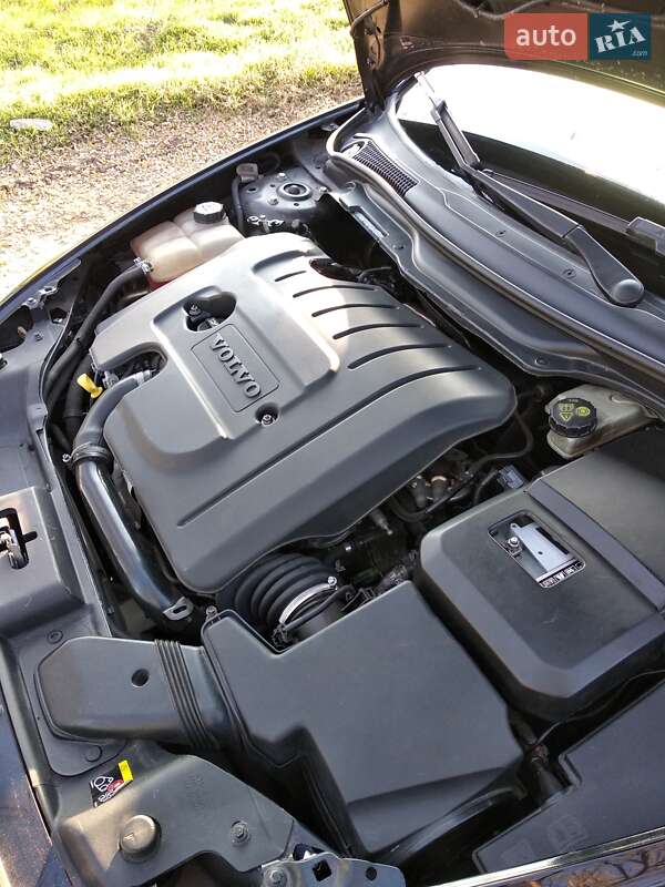 Универсал Volvo V50 2009 в Казанке