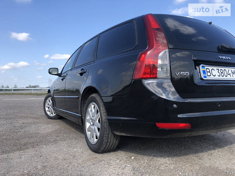 Универсал Volvo V50 2008 в Дрогобыче