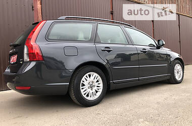 Универсал Volvo V50 2010 в Стрые