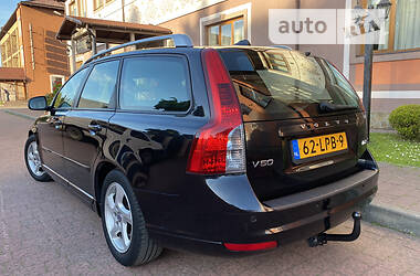 Универсал Volvo V50 2010 в Стрые