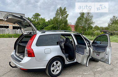 Універсал Volvo V50 2008 в Калуші