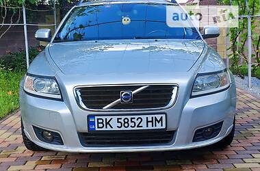 Універсал Volvo V50 2009 в Рівному