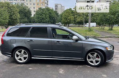 Универсал Volvo V50 2010 в Львове