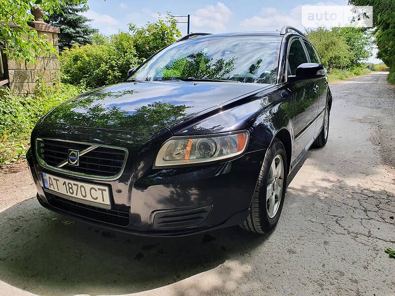 Volvo V50