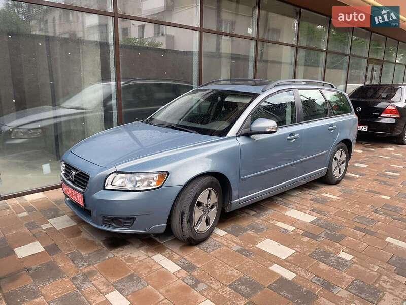 Volvo V50 2009