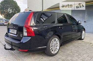 Універсал Volvo V50 2010 в Івано-Франківську