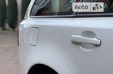 Универсал Volvo V50 2012 в 