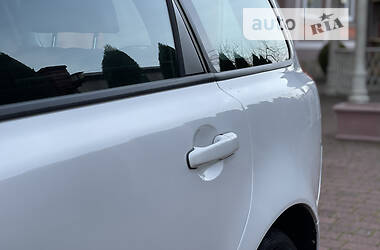 Универсал Volvo V50 2012 в 