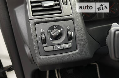 Универсал Volvo V50 2012 в 