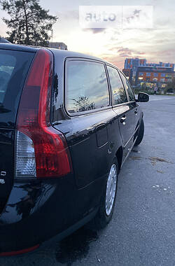 Универсал Volvo V50 2009 в 