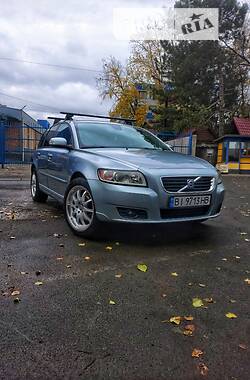 Універсал Volvo V50 2008 в Горішніх Плавнях