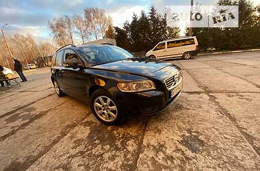 Універсал Volvo V50 2010 в Коломиї