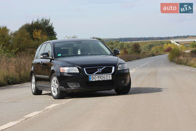 Volvo V50 2010 Volvo V50 2010
