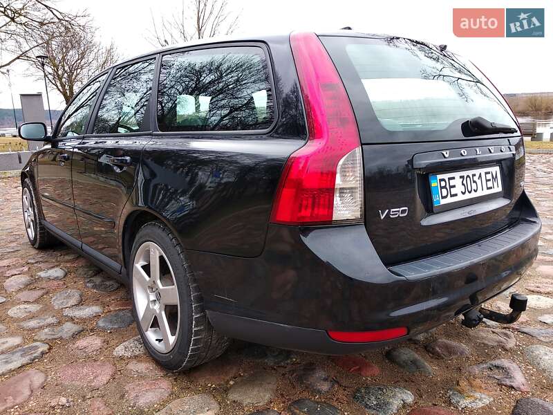 Универсал Volvo V50 2009 в Казанке