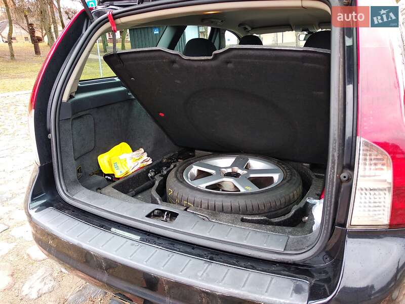 Универсал Volvo V50 2009 в Казанке