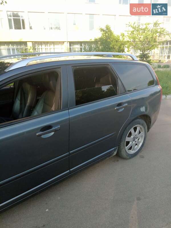 Универсал Volvo V50 2012 в Шостке