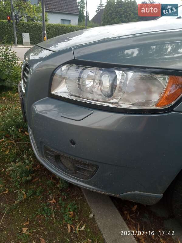 Універсал Volvo V50 2009 в Вижниці