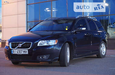 Универсал Volvo V50 2010 в Киеве