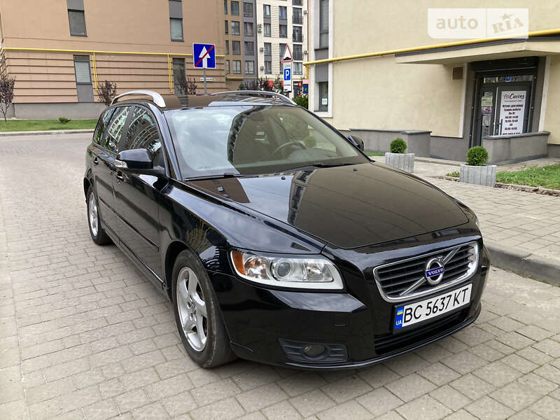 Универсал Volvo V50 2010 в Львове фото 15 Универсал Volvo V50 2010 в Львове