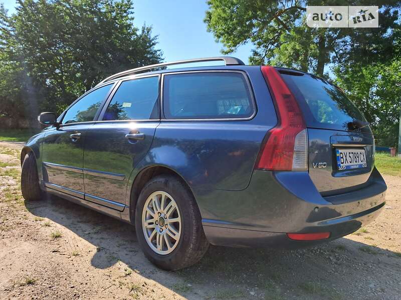 Универсал Volvo V50 2008 в Чемеровцах