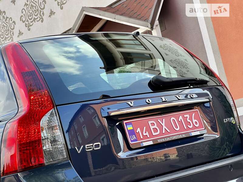 Універсал Volvo V50 2012 в Стрию