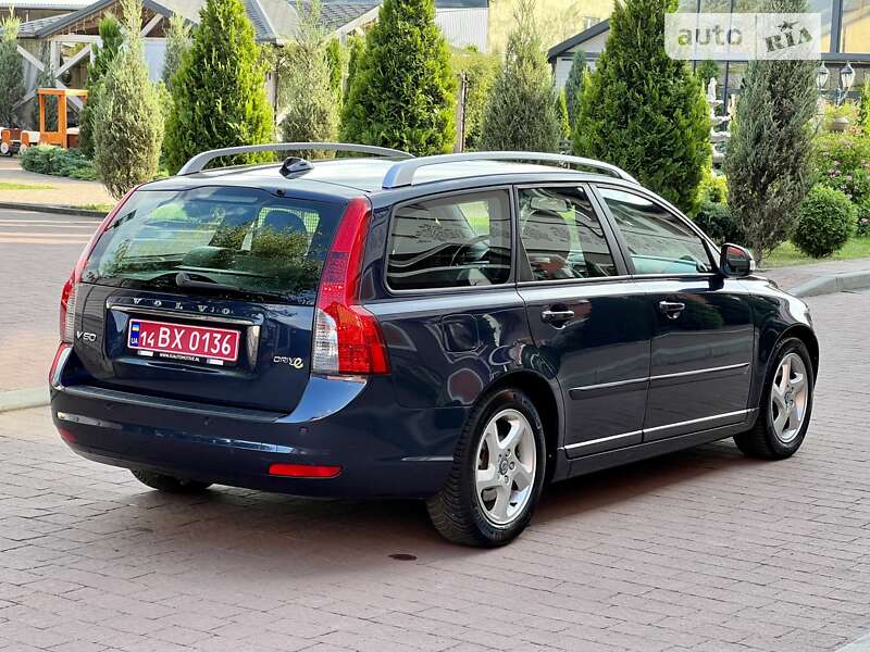Універсал Volvo V50 2012 в Стрию