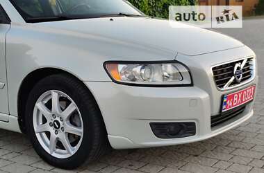 Універсал Volvo V50 2012 в Стрию