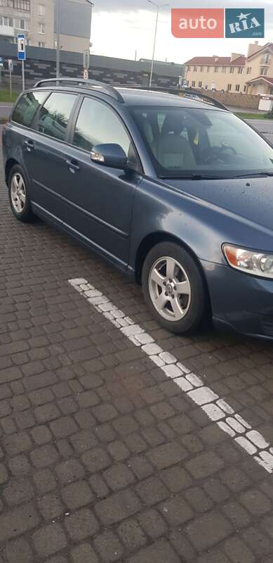 Универсал Volvo V50 2010 в Луцке