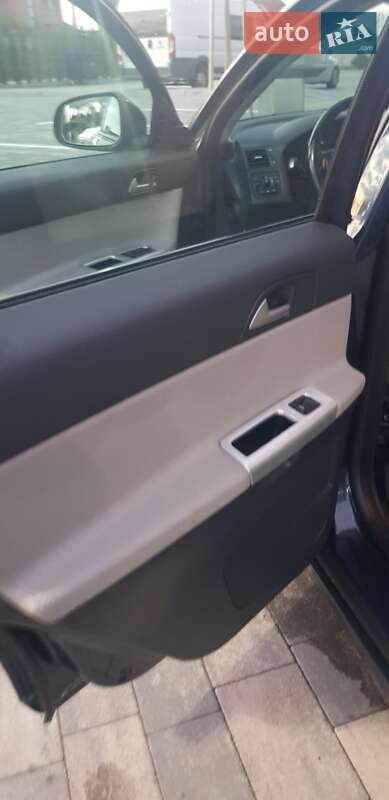 Универсал Volvo V50 2010 в Луцке