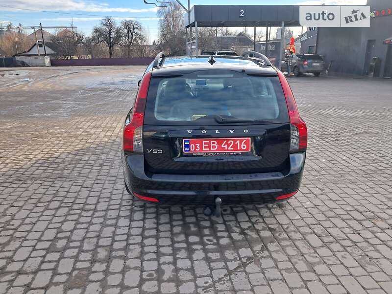 Универсал Volvo V50 2010 в Белогорье