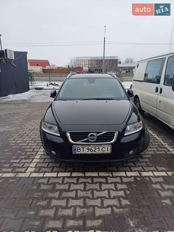 Volvo V50 2011
