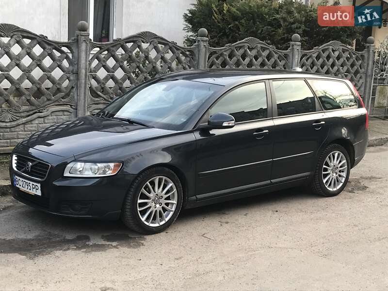 Volvo V50 2009